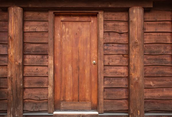 Cost of Log Cabin Siding Installation in Oakland