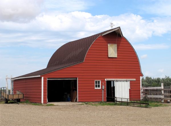 Metal Barn Siding Installation in Oakland